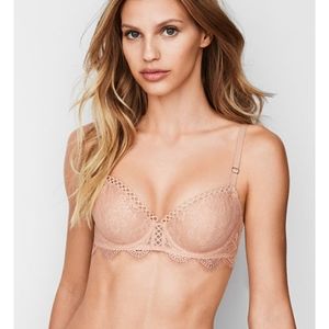 Victoria’s Secret bra